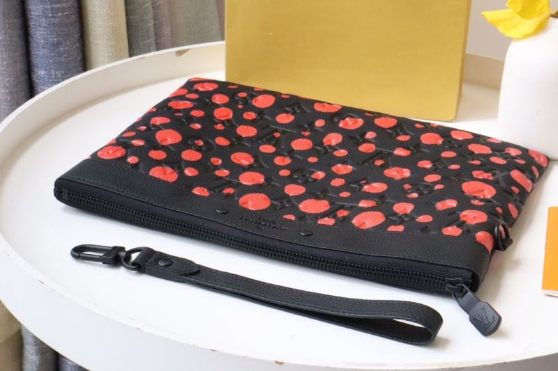 Louis Vuitton Clutch Bags
